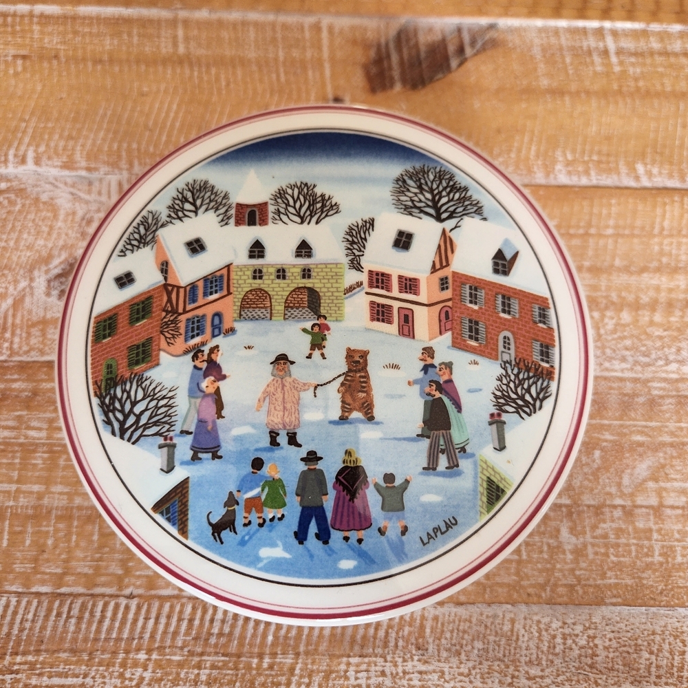 Villeroy & Boch Naif CHRISTMAS SNOW LAPLAU Scene Porcelain Trinket Box 5" - Picture 2 of 5